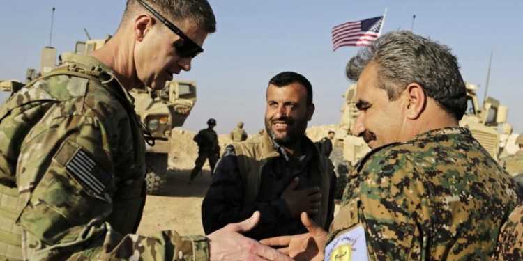 ABŞ Suriyanın kürd silahlılarına hərbi təlim keçir