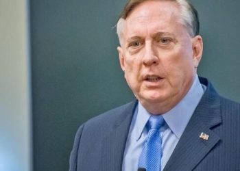 Keçmiş Pentaqon rəsmisi azı 400 amerikalının Ukraynada öldürüldüyünü etiraf edib