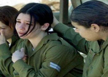 Sionist bir əsgərin Qəzzəyə hücum zamanı öz qadın həmkarına təcavüzü