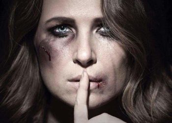 Nəyə görə ev ingilis qadınları üçün çox təhlükəli bir yerdir?