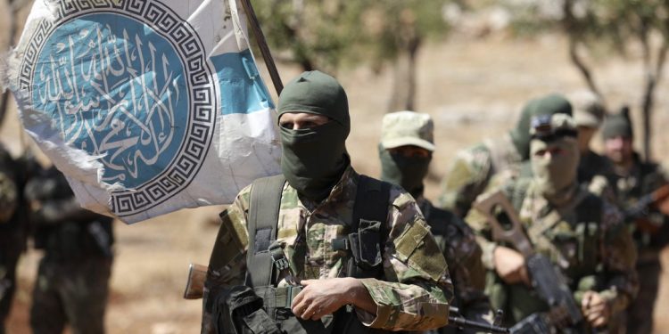 Fransa xəbər agentliyi: Türkiyə Kəşfiyyat Təşkilatı Suriyaya hücumu idarə edir