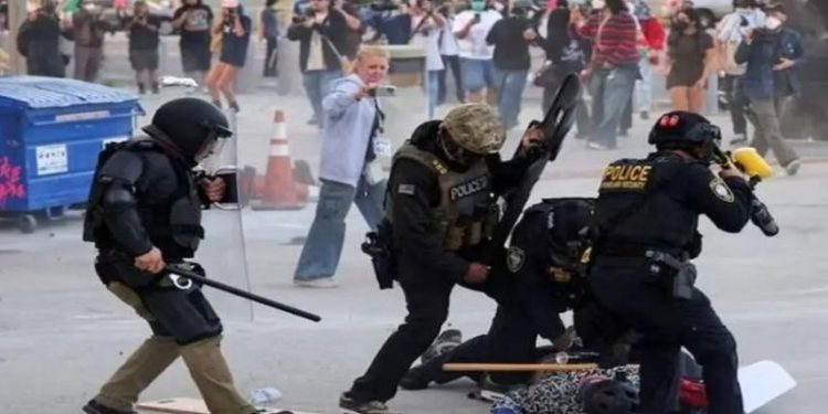 ABŞ etirazlarında son vəziyyət: Los-Ancelesdə hərbi vəziyyət/Nümayişlər Nyu-Yorka yayılıb